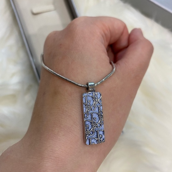 Authentic vintage Dior blue trotter necklace - Picture 7 of 8